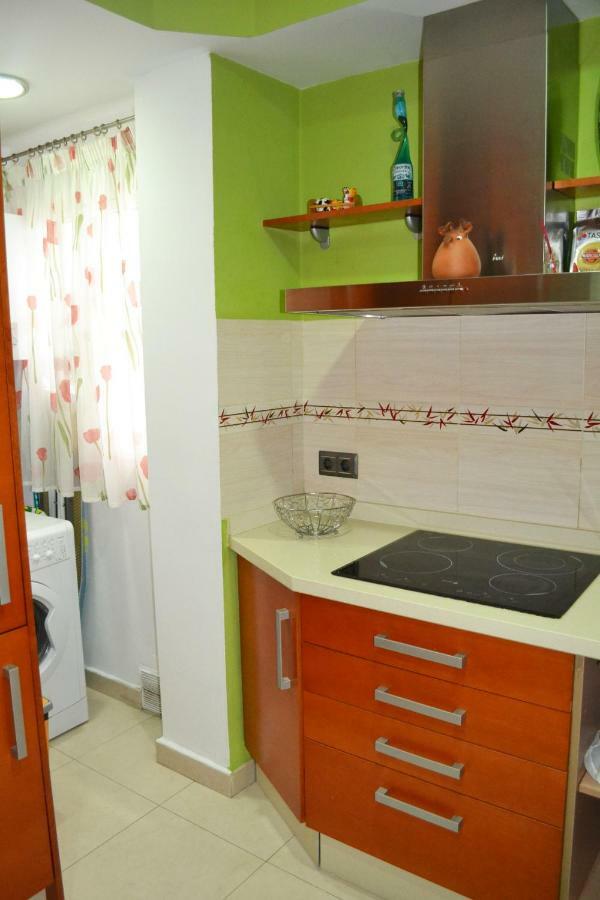 Apartamento acogedor, excelente ubicación, 10 min centro Apartamento Sevilla Exterior foto
