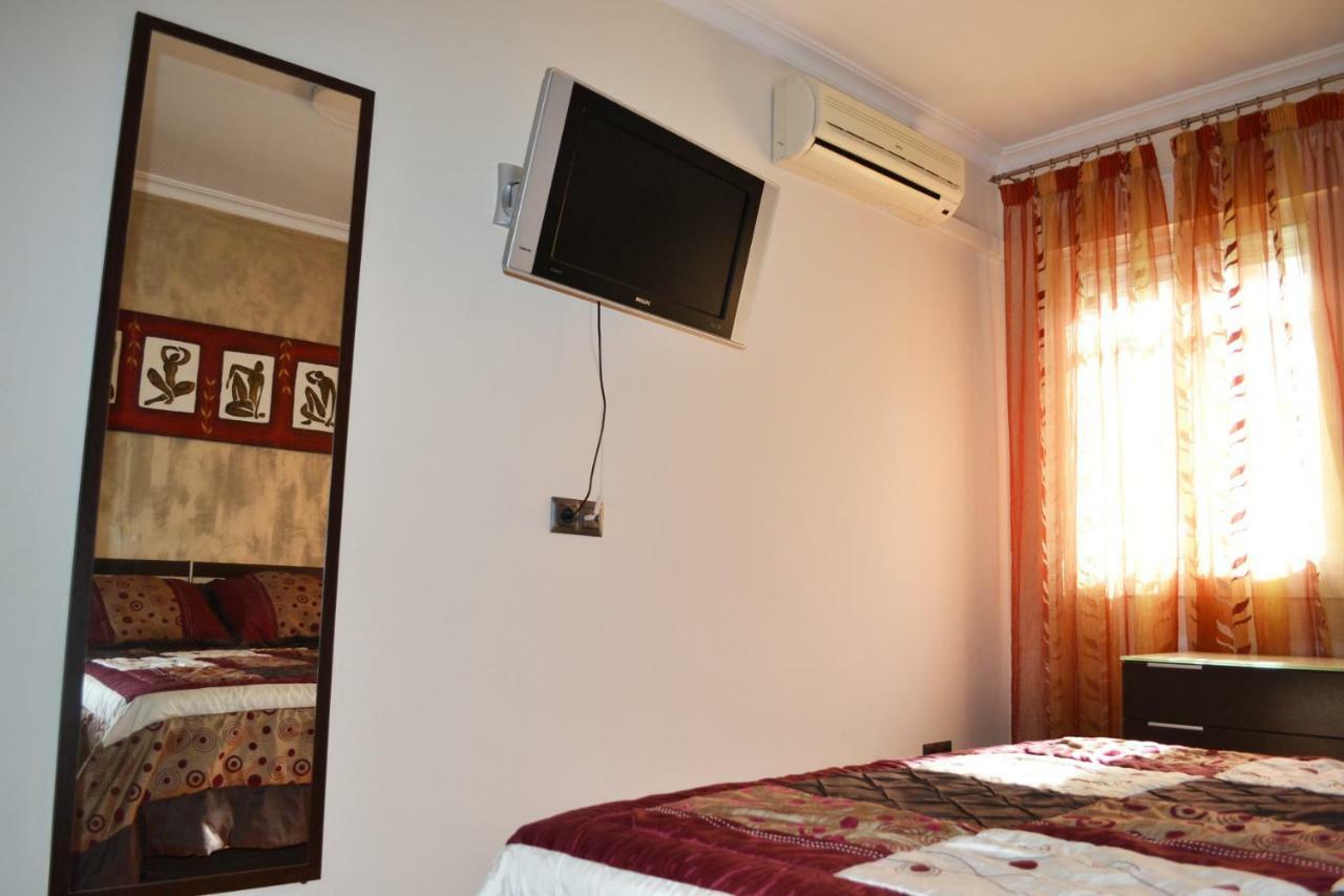 Apartamento acogedor, excelente ubicación, 10 min centro Apartamento Sevilla Exterior foto