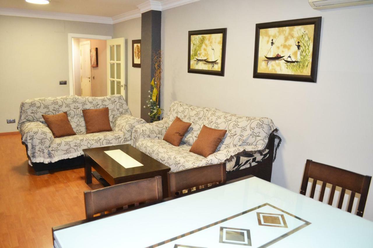 Apartamento acogedor, excelente ubicación, 10 min centro Apartamento Sevilla Exterior foto